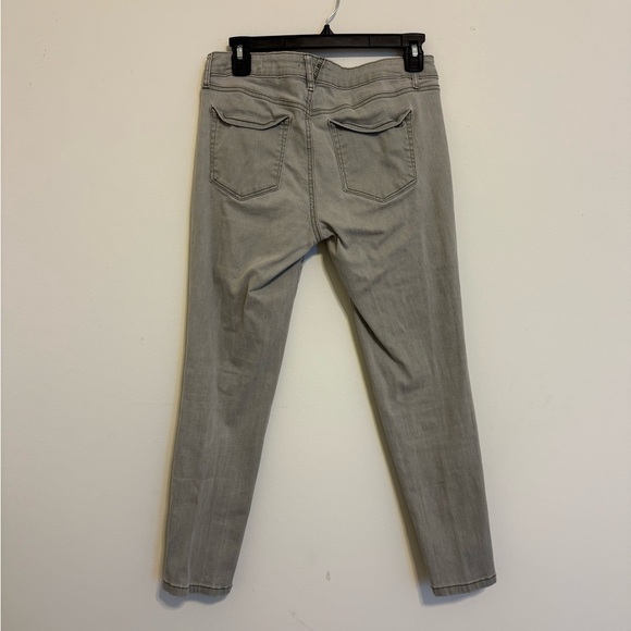 2/$30 Jessica Simpson Meadow Green Rolled Cropped Skinny Jeans Size 6 - Picture 8 of 10